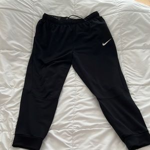nike joggers